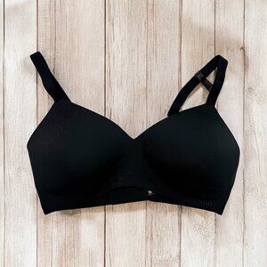DKNY Wireless Bra 34C Black Seamless Lightly Lined Everyday Comfort T-Shirt Bra